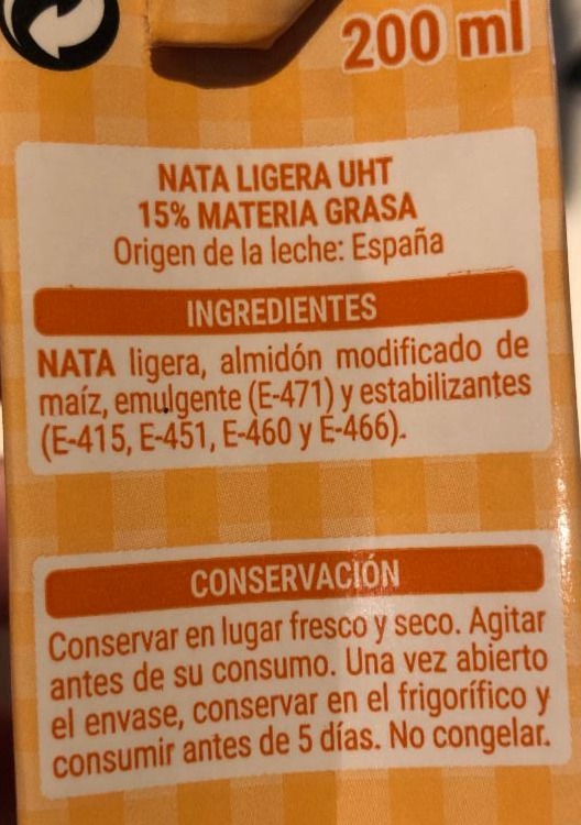 Nata Ligera UHT 15 para cocinar Hacendado kalorie kJ a nutriční