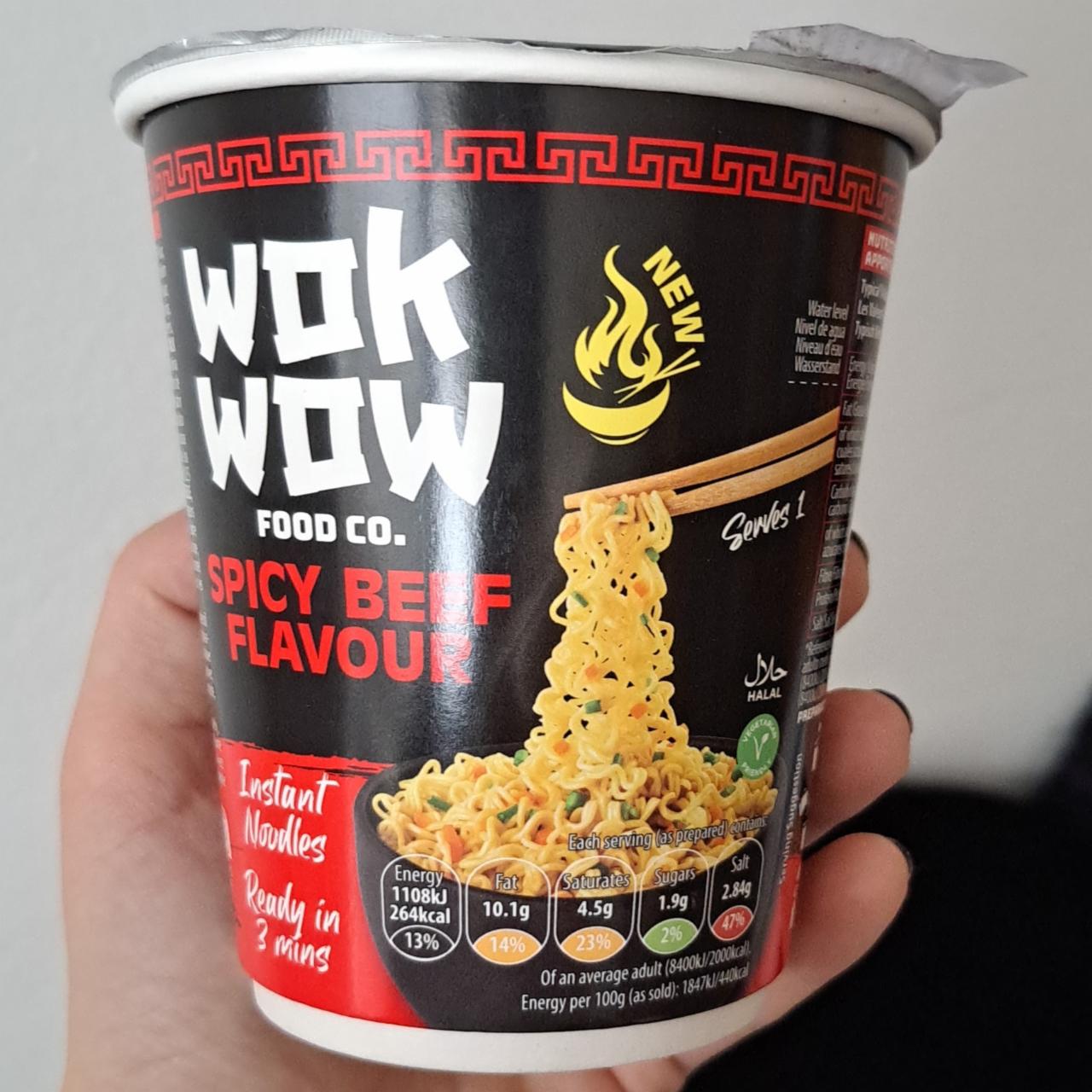 Fotografie - Spicy beef flavour instant noodles Wok Wow Food Co.