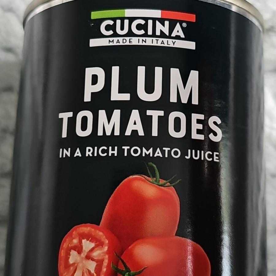 Fotografie - Plum tomatoes in a rich tomato juice Cucina