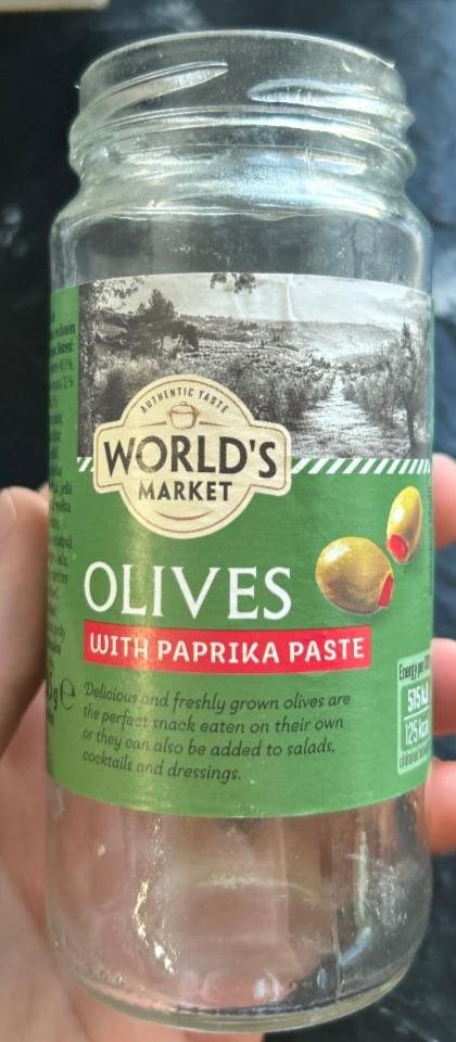 Fotografie - Olives with paprika paste World's market