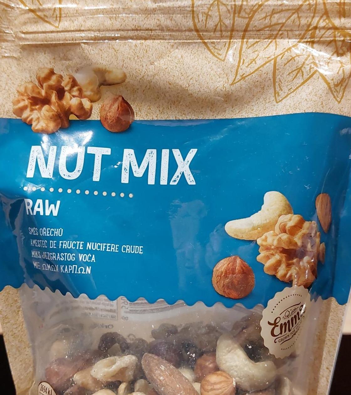 Fotografie - Nut mix raw Emma Grown For Good