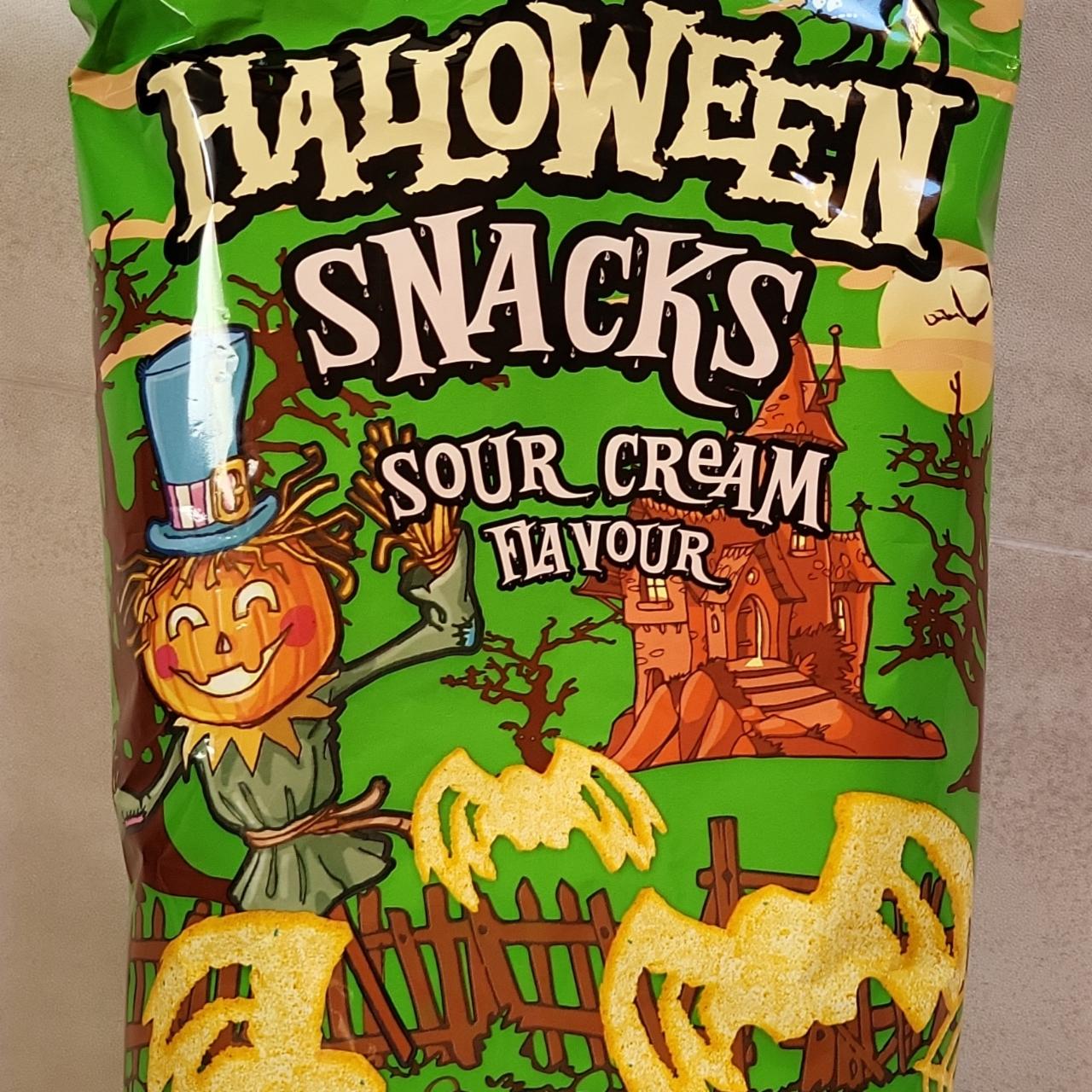 Fotografie - Halloween snacks sour cream flavour Lidl