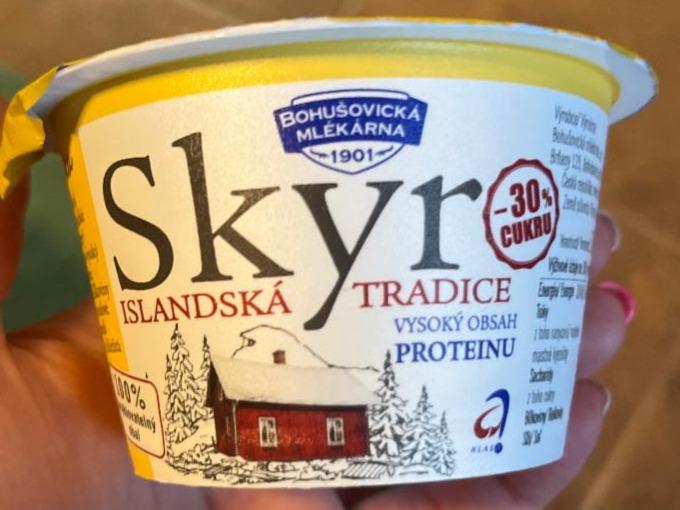 Fotografie - Skyr islandská tradice vanilka -30% cukru Bohušovická mlékárna