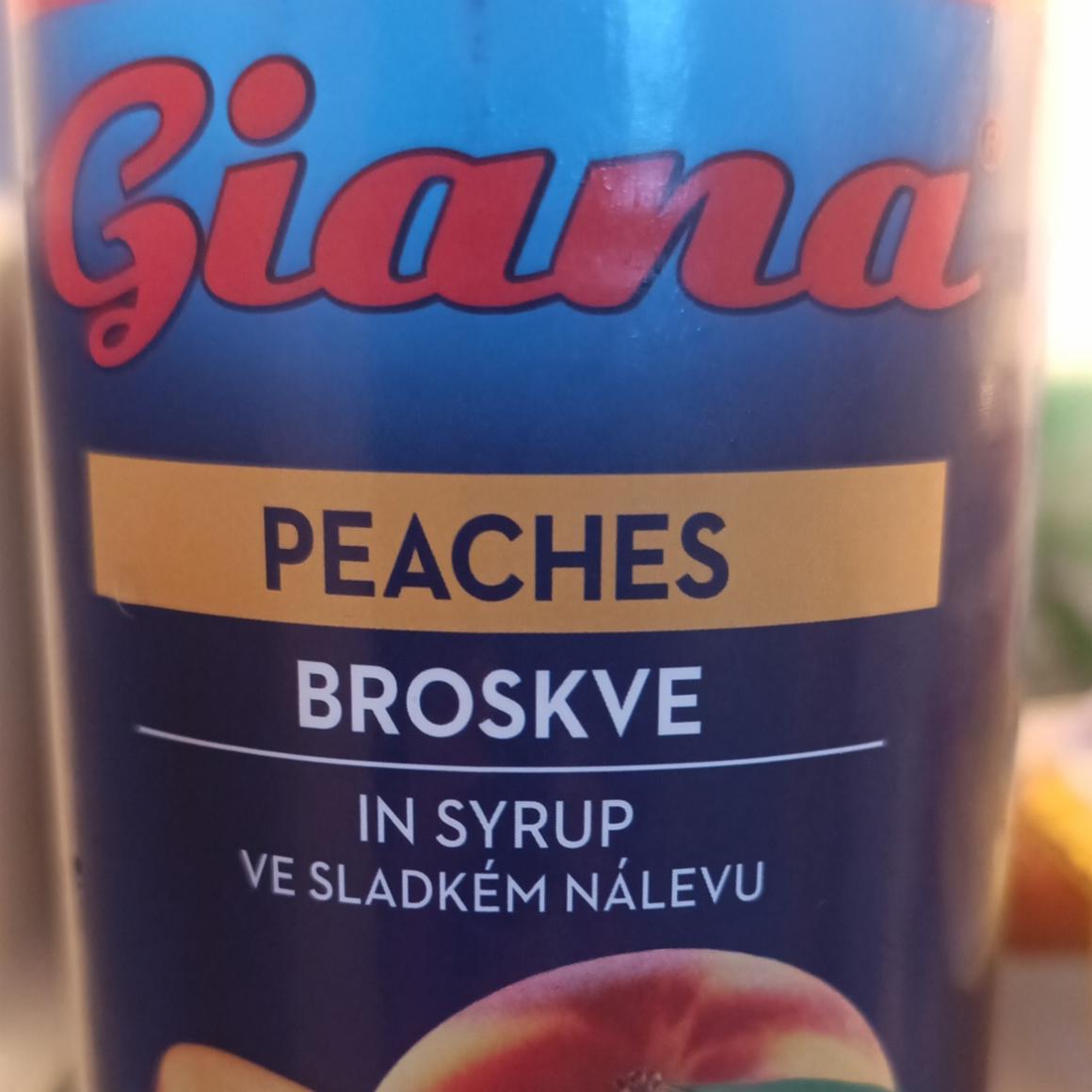 Fotografie - Broskve ve sladkém nálevu Giana