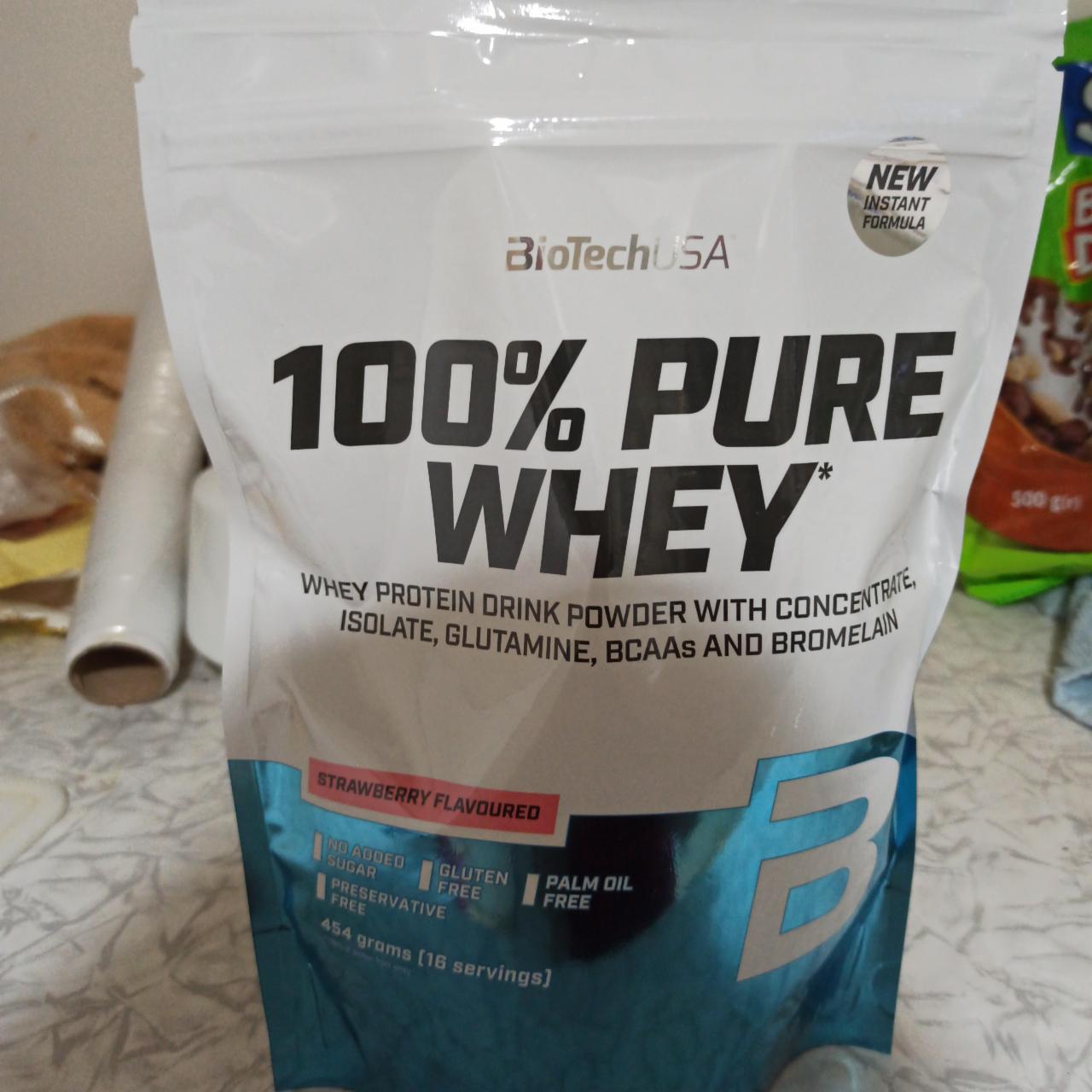 Fotografie - 100% PURE WHEY Strawberry BioTechUSA