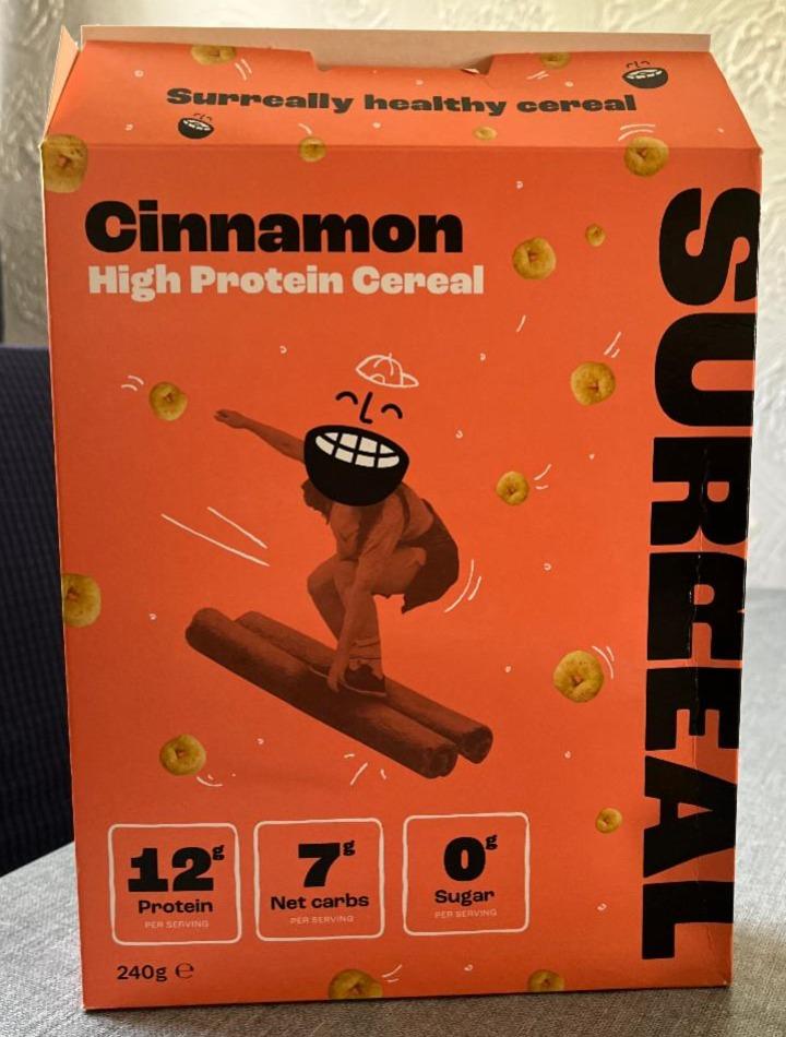 Fotografie - High protein cereal cinnamon Surreal