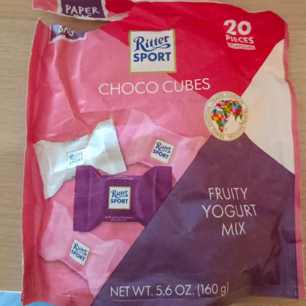 Fotografie - Choco cubes fruity yogurt mix Ritter Sport