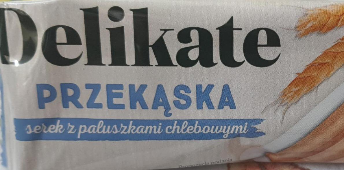 Fotografie - Przekąska serek z paluszkami chlebowymi Delikate