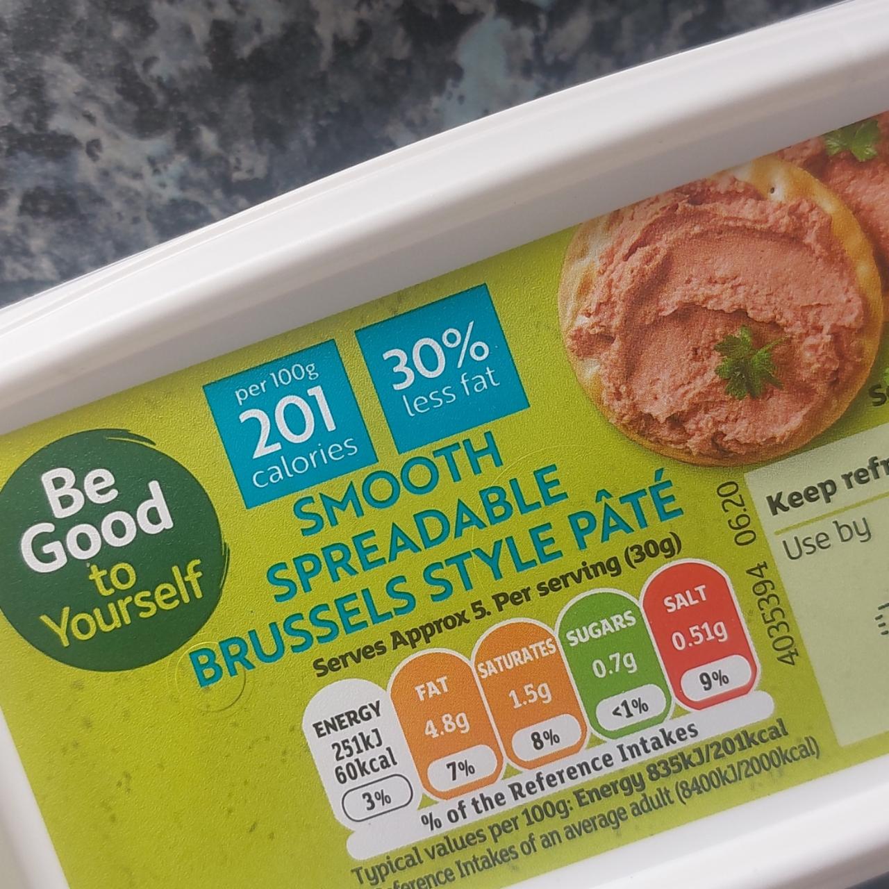 Fotografie - Smooth spreadable brussels style pâté Be good to Yourself