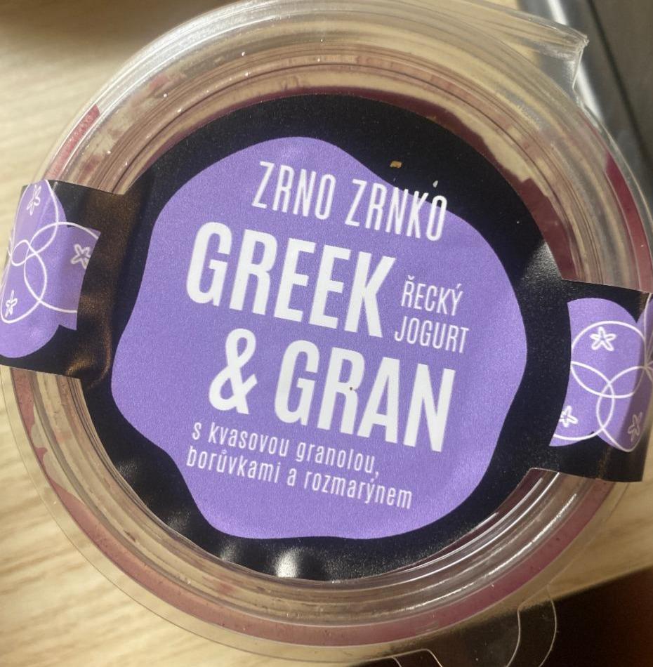 Fotografie - Greek řecký jogurt & gran s kvasovou granolou, borůvkami a rozmarýnem Zrno zrnko