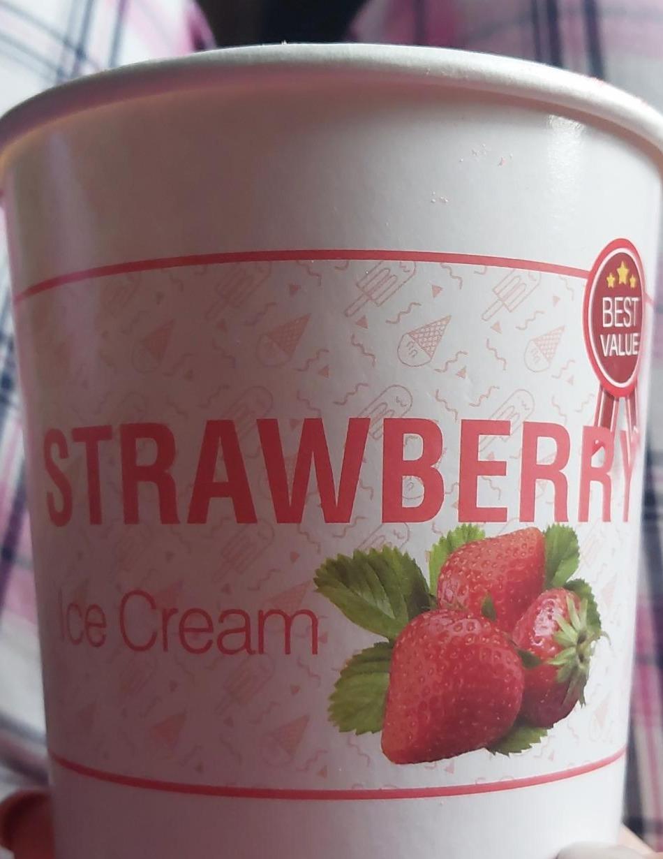 Fotografie - Strawberry Ice Cream Rohlik.cz