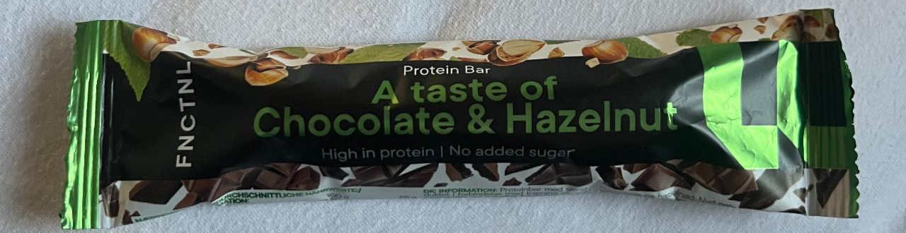 Fotografie - Protein bar a taste of chocolate & hazelnut FNCTNL