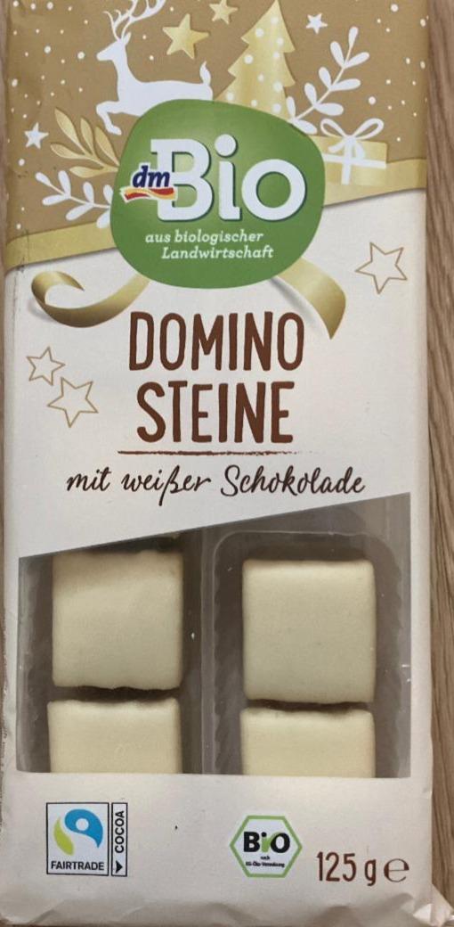 Fotografie - Domino steine mit weißer schokolade dmBio