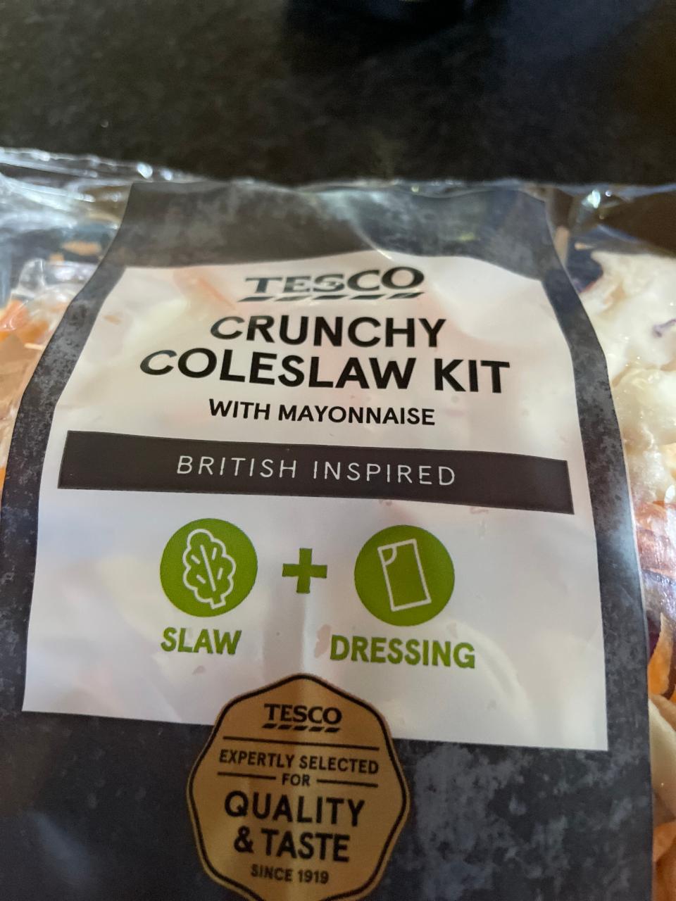 Fotografie - Crunchy coleslaw kit with mayonnaise Tesco