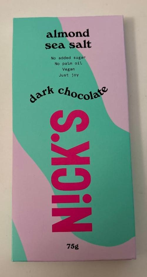 Fotografie - Almond sea salt dark chocolate N!ck's