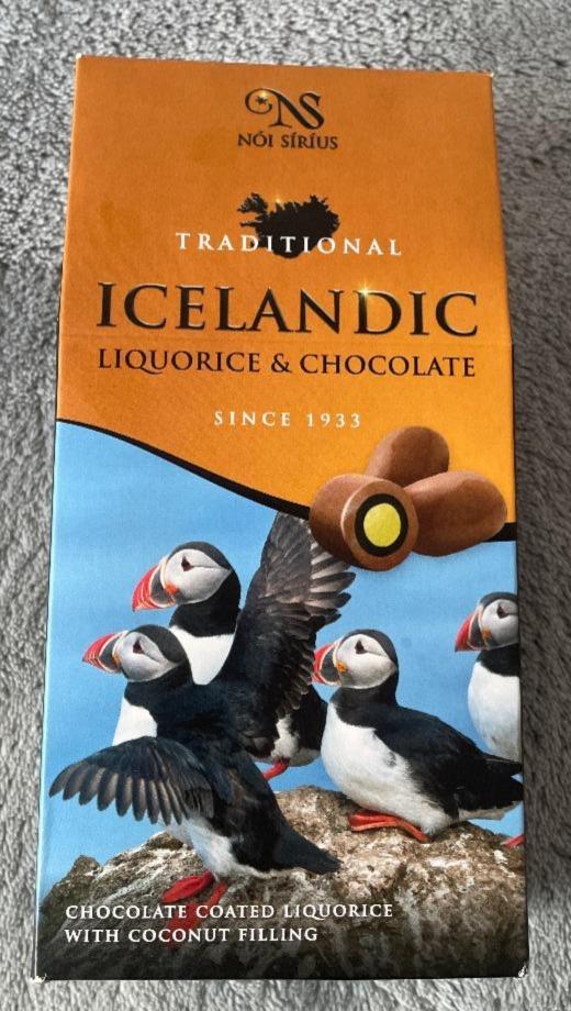 Fotografie - Traditional icelandic liquorice & chocolate Nói Sírius