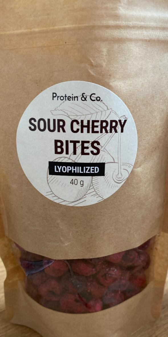 Fotografie - Sour cherry bites lyophilized Protein & Co.