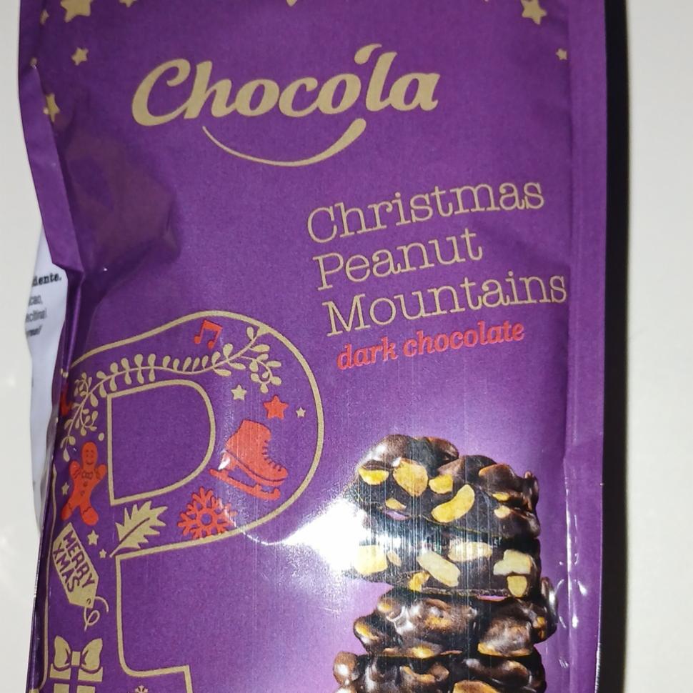 Fotografie - Christmas peanut mountains dark chocolate Chocola