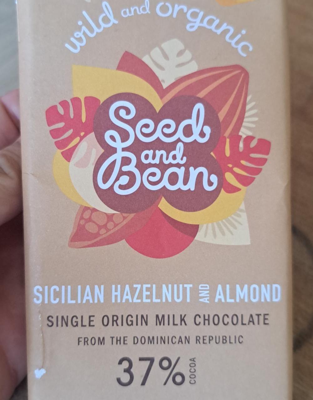 Fotografie - Wild and organic sicilian hazelnut and almond milk chocolate 37% cocoa Seed and Bean