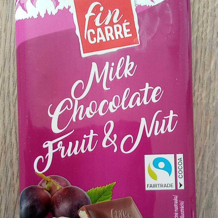 Fotografie - Milk chocolate fruit & nut Fin Carré