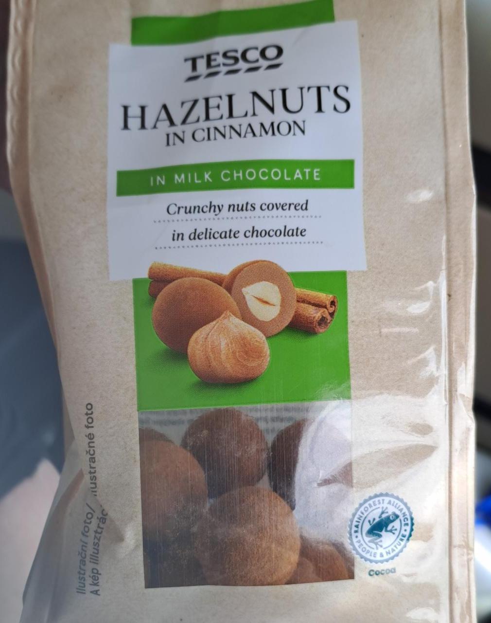 Fotografie - Hazelnuts in cinnamon in milk chocolate Tesco