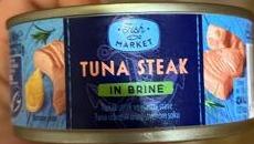 Fotografie - Tuna Steak in brine Fish market