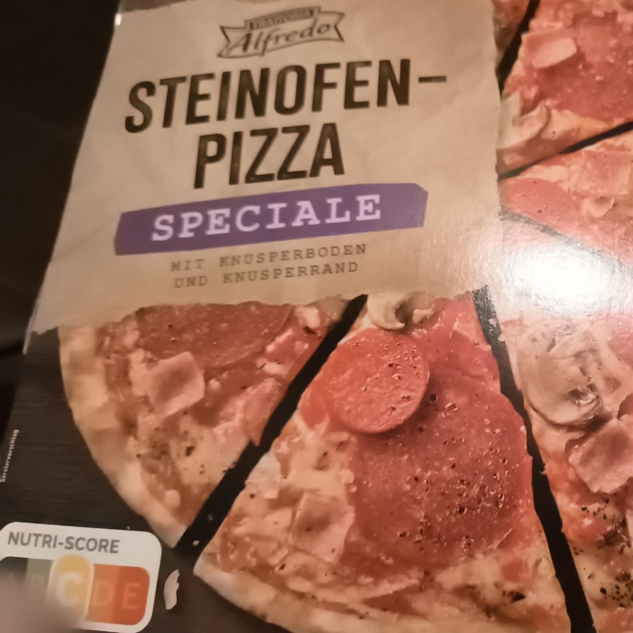 Fotografie - Steinofen-pizza specialeTrattoria Alfredo