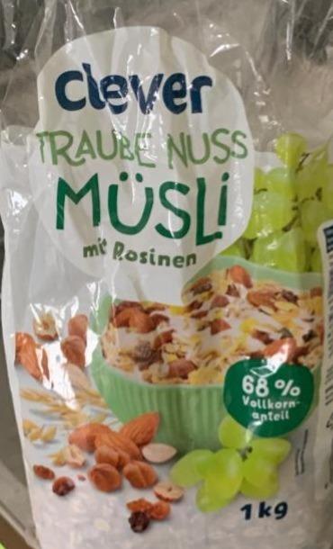 Fotografie - Traube nuss müsli mit rosinen Clever