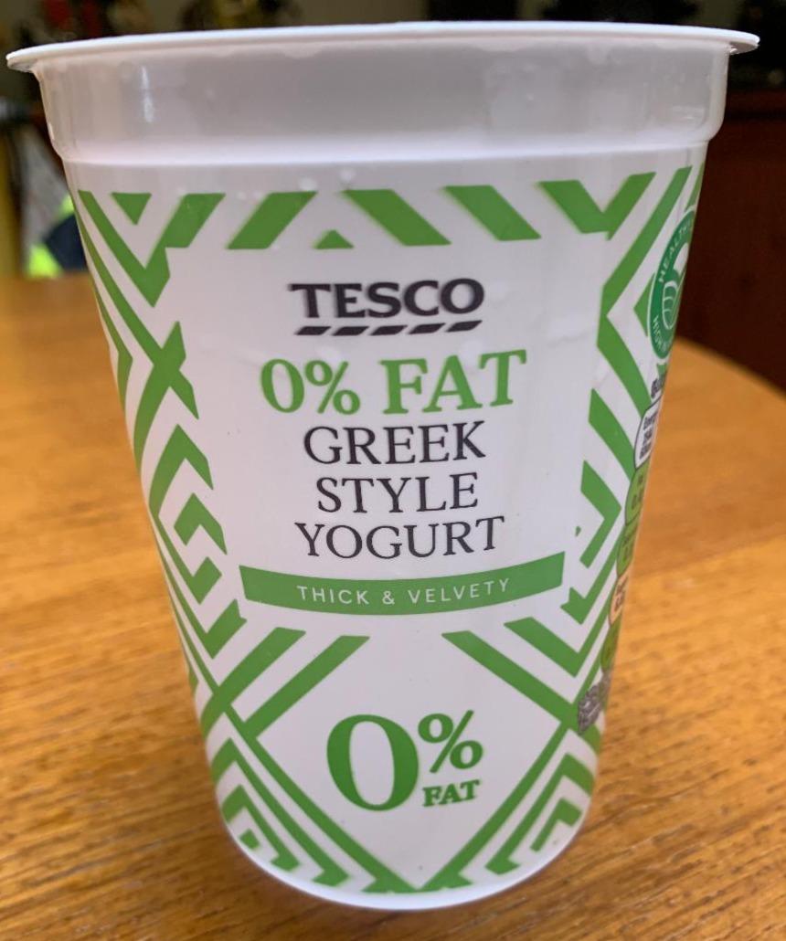 Fotografie - greek style natural yogurt 0% fat Tesco