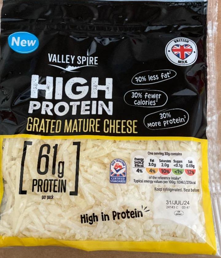 Fotografie - High protein grated mature cheese Valley Spire