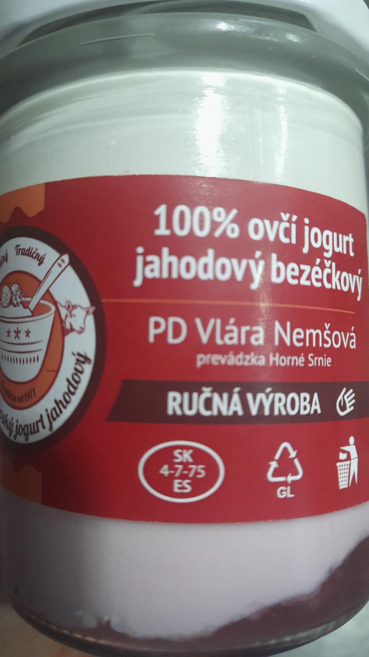 Fotografie - Nemšovský JOGURT jahodový