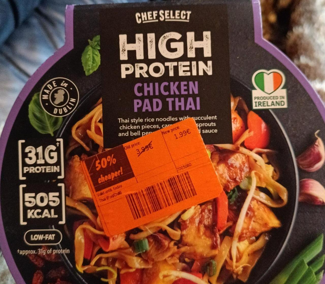 Fotografie - High protein chicken pad thai Chef Select