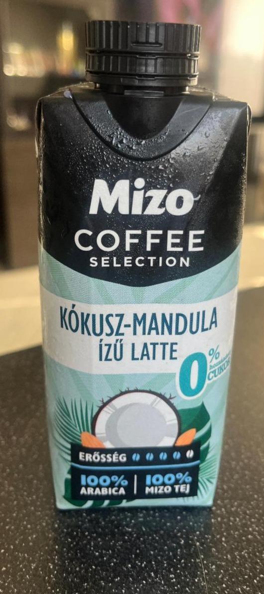 Fotografie - Coffee selection kókusz-mandula ízű latte Mizo