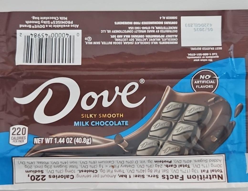 Fotografie - Silky smooth milk chocolate Dove