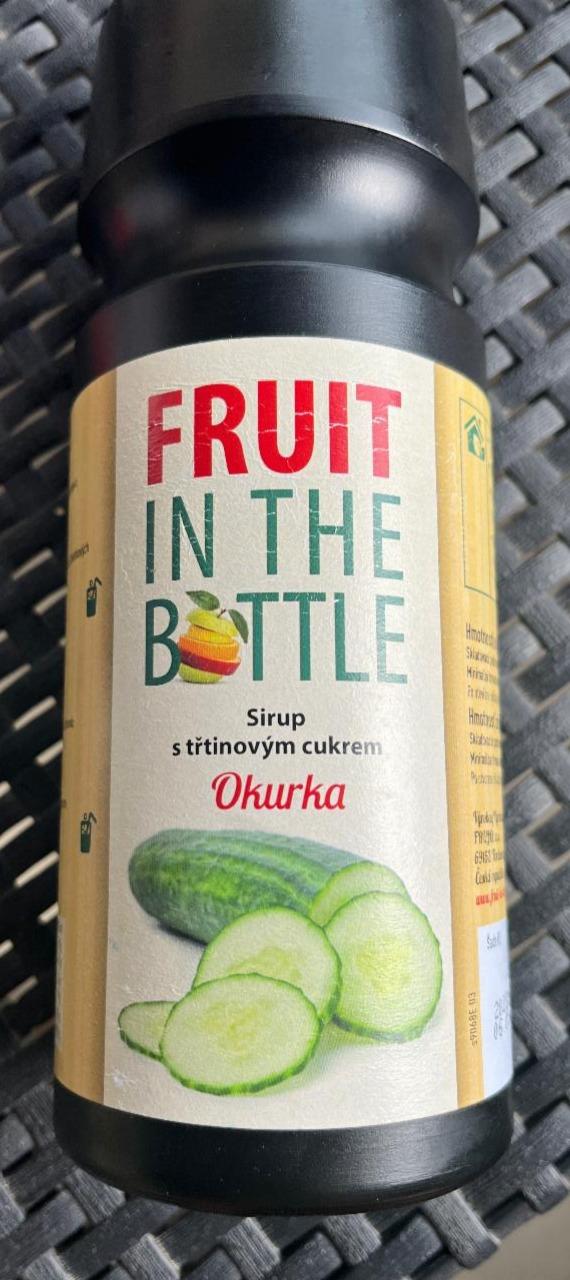 Fotografie - Okurka Fruit in the bottle