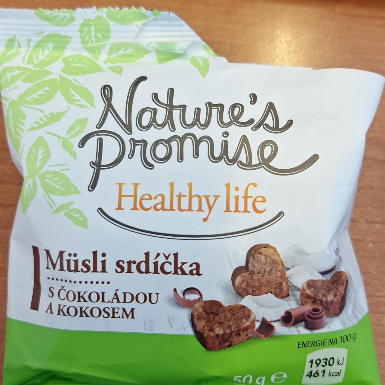 Fotografie - Healthy life müsli srdíčka s čokoládou a kokosem Nature's Promise