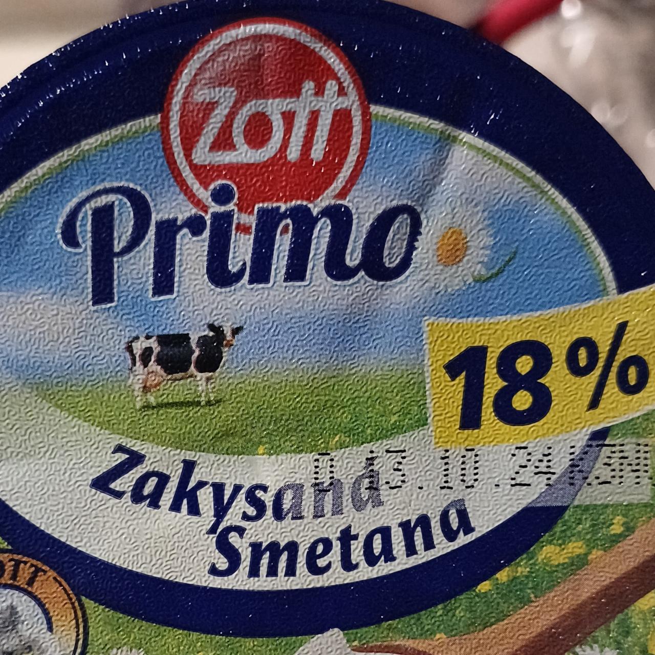 Fotografie - Primo zakysaná smetana 18% Zott