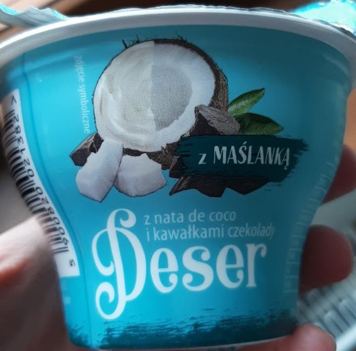 Fotografie - Deser z maślanką z nata de coco i kawałkami Mlekpol