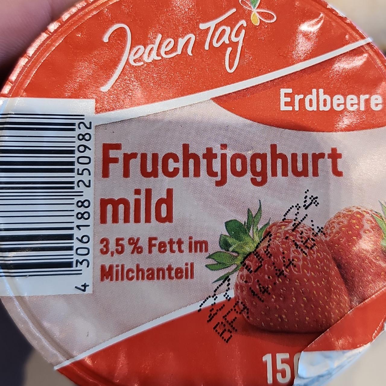 Fotografie - Fruchtjoghurt mild 3,5% fett erdbeere Jeden Tag