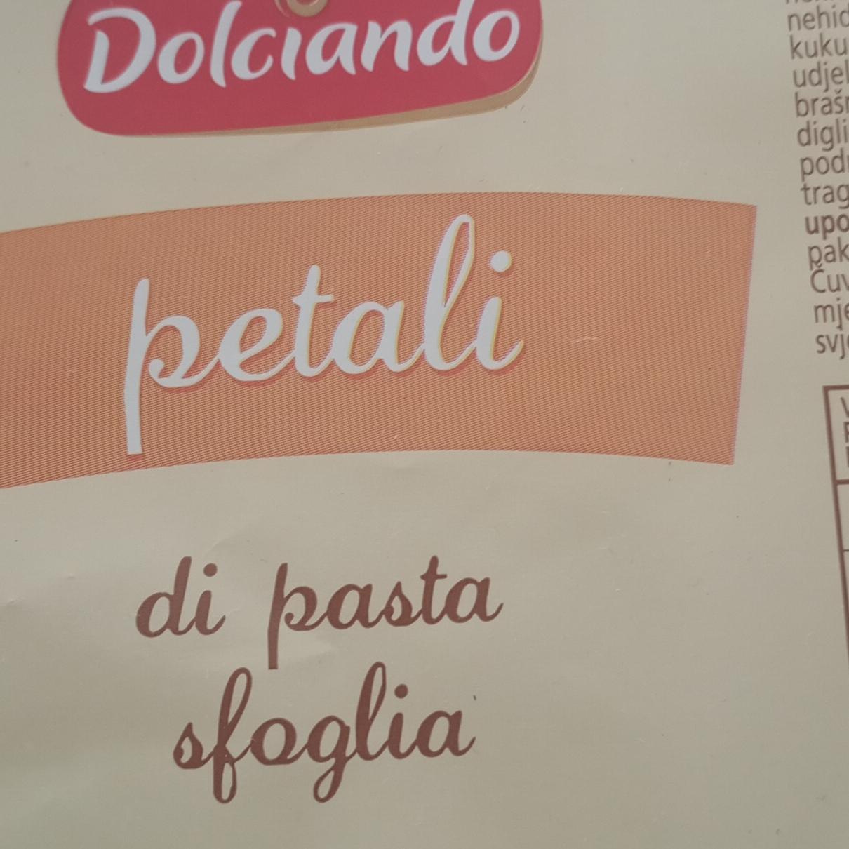 Fotografie - Petali di pasta sfoglia Dolciando