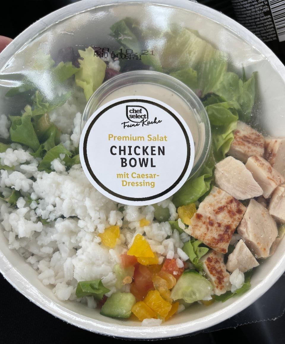 Premium Salat Chicken mit Bowl hodnoty Caesar-Dressing Select nutriční a kalorie, kJ Chef 