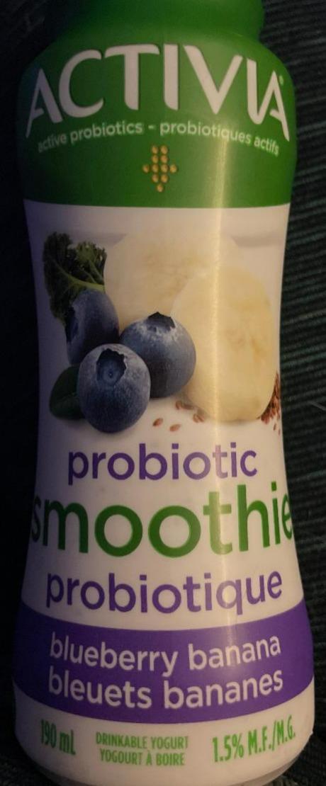 Fotografie - Probiotic smoothie blueberry banana Activia