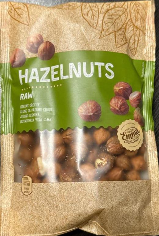 Fotografie - Hazelnuts Raw