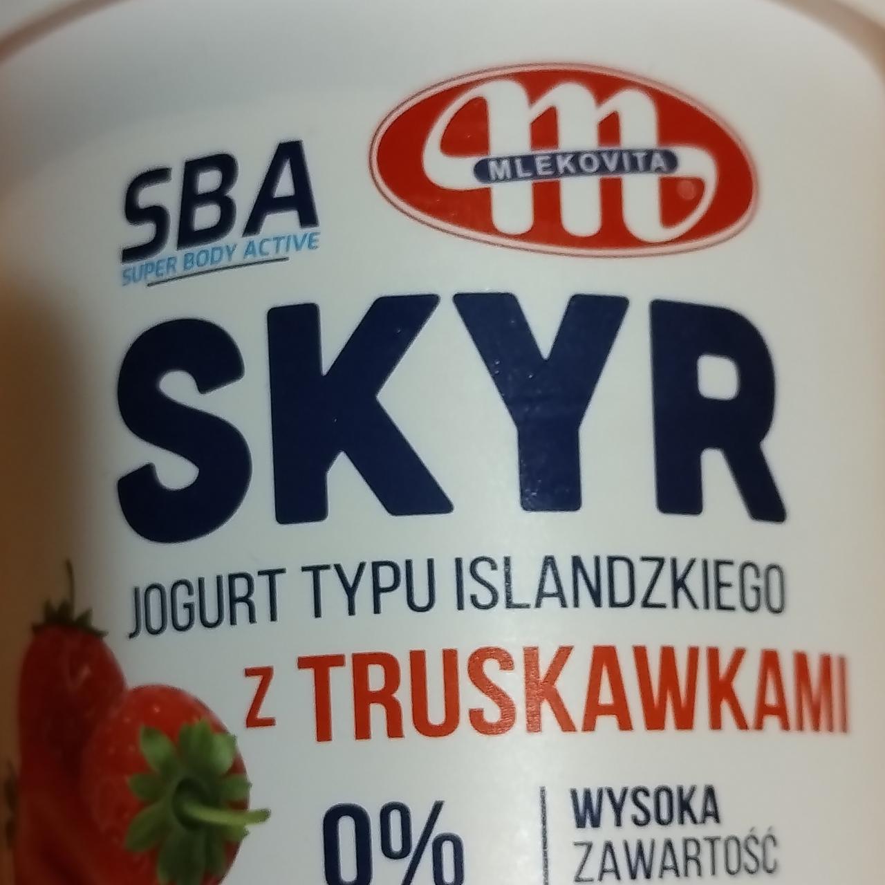 Fotografie - Skyr z truskawkami 0% 0% tłuszczu Mlekovita