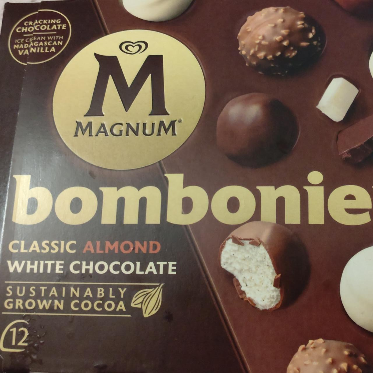 Fotografie - Bonboniera classic almond white chocolate Magnum