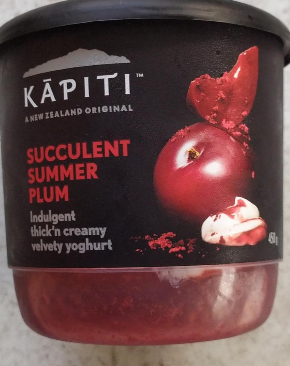 Fotografie - Yoghurt succulent summer plum Kapiti