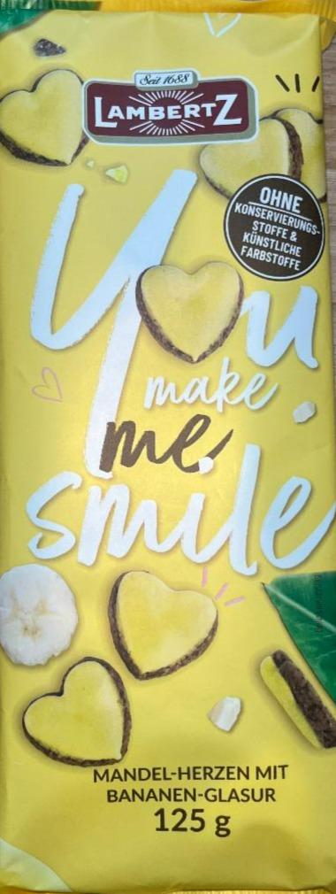 Fotografie - You make me smile mandel-herzen mit bananen-glasur LambertZ