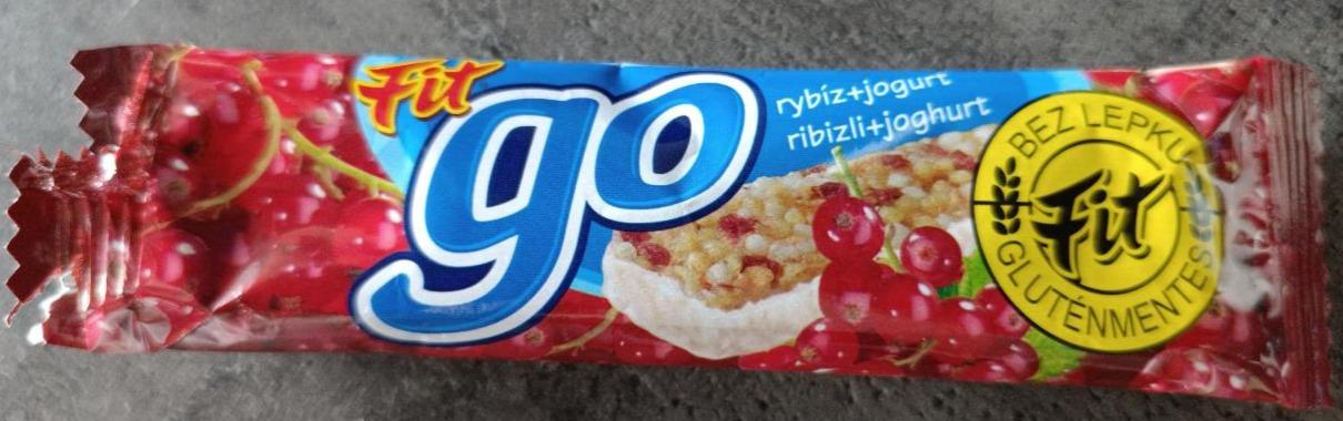 Fotografie - fit go rybíz a jogurt musli