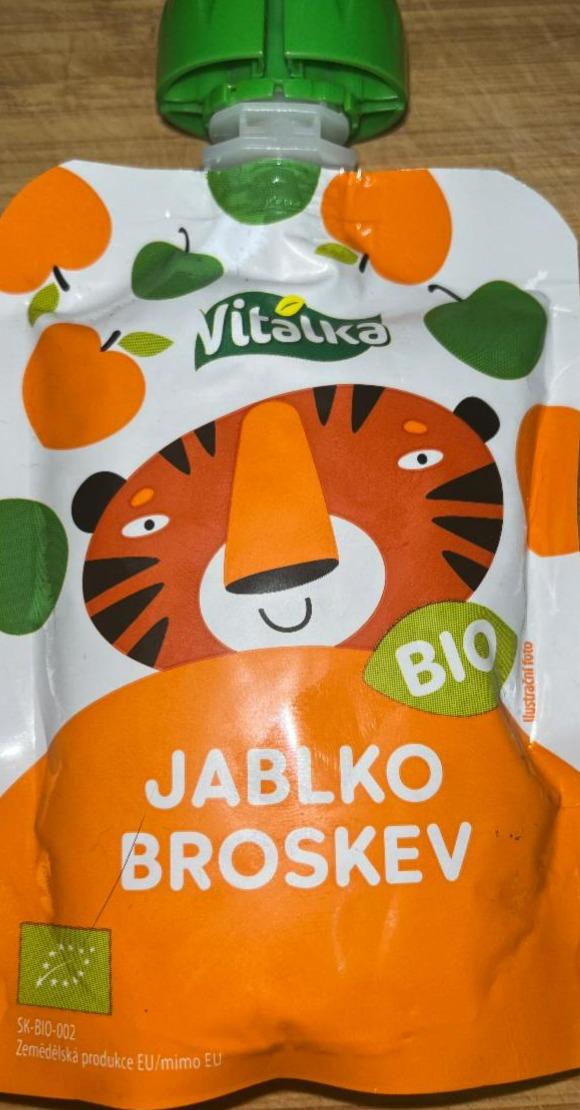 Fotografie - Bio jablko broskev Vitalka