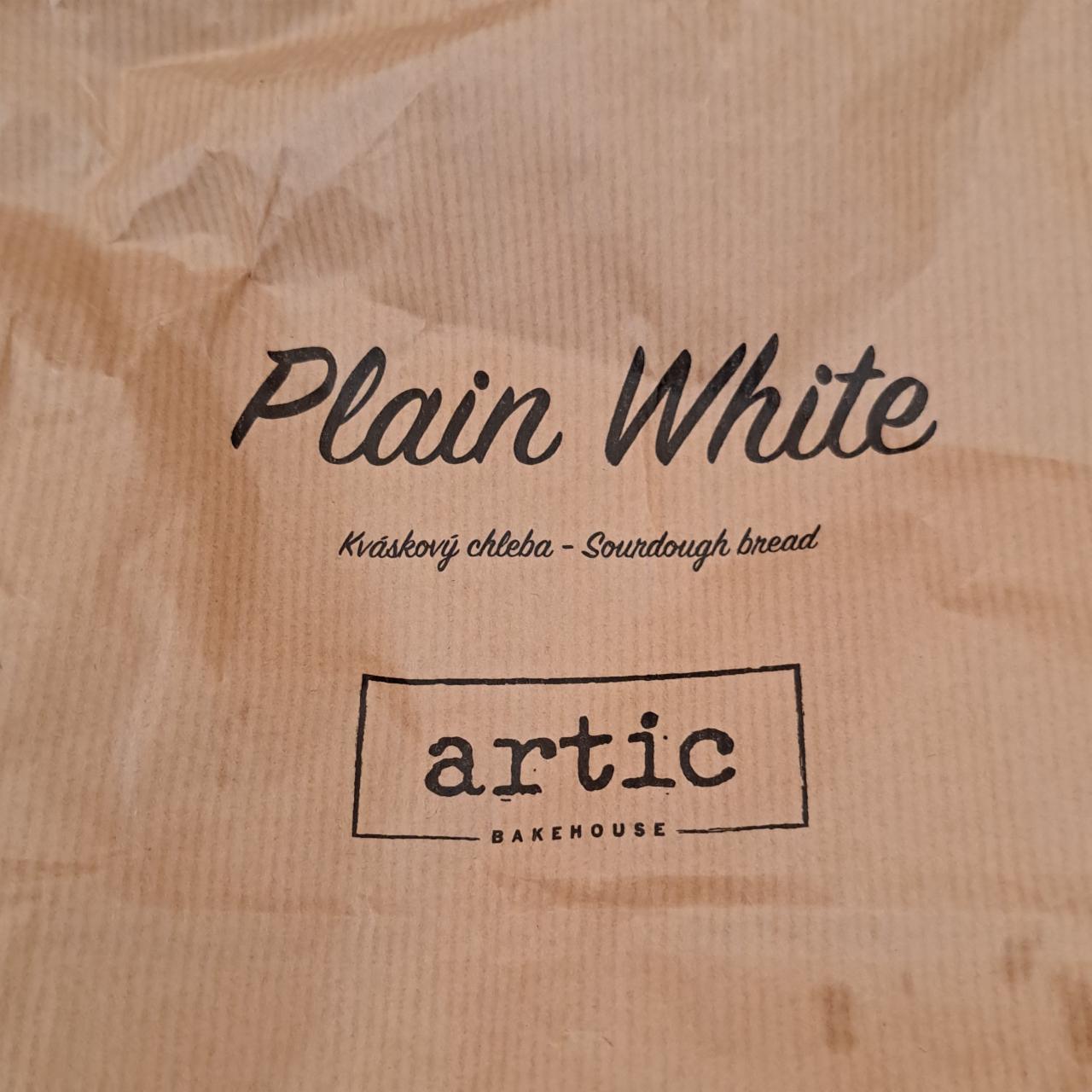 Fotografie - Plain white kváskový chléb Artic Bakehouse